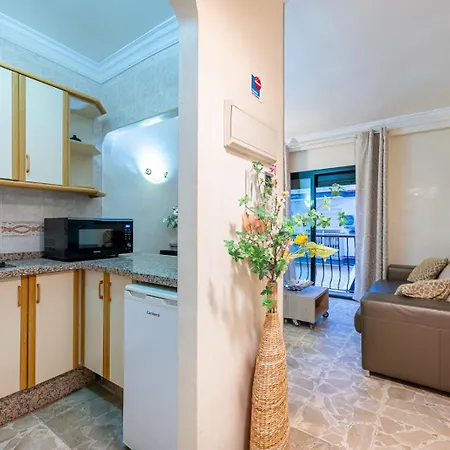 Hof Holland Carihuela Апартаменты