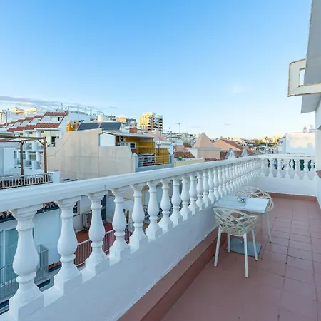 Hof Holland Carihuela Torremolinos