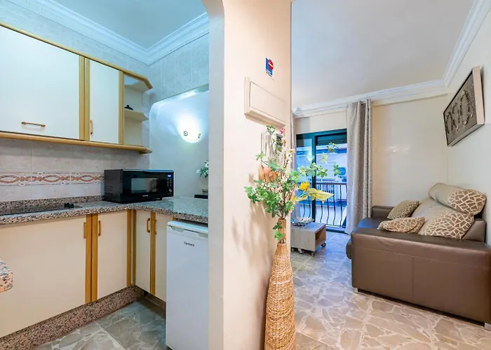 Hof Holland Carihuela Apartment