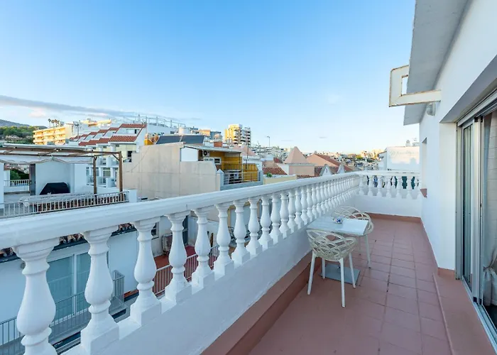 Hof Holland Carihuela Torremolinos