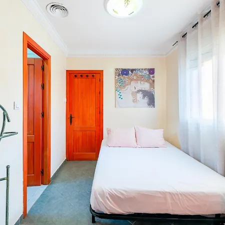 Hof Holland Carihuela *